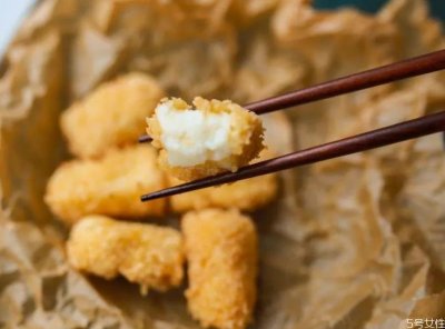 炸牛奶没有面包糠可以用什么代替 不用面包糠做炸牛奶