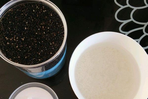 为什么芝麻糊热量那么高 芝麻糊的特性 为什么芝麻糊热量那么高 芝麻糊的特性