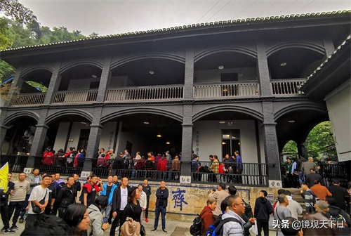 71年前的白公馆是一座人间炼狱,抗日名将杨虎城等在这里惨遭杀害