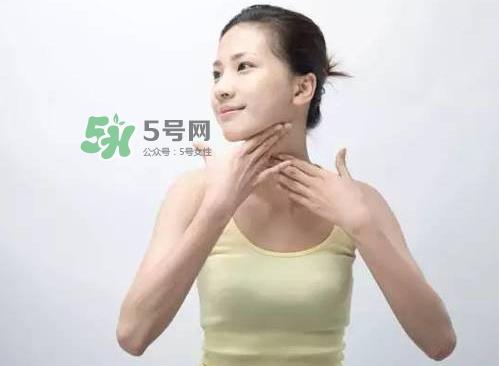 三伏天不出汗怎么回事?三伏天脸上爱出汗怎么回事? 三伏天不出汗怎么回事?三伏天脸上爱出汗怎么回事?