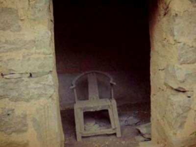 中国第一鬼村“封门村”中的太师椅你敢坐吗