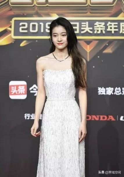 历届四大花旦(历代四小花旦的生图PK)(28)