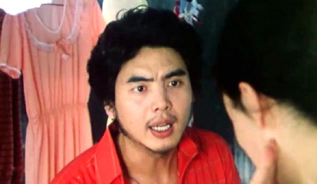 八十年代演员赵静画面(难忘街上流行红裙子)(13)