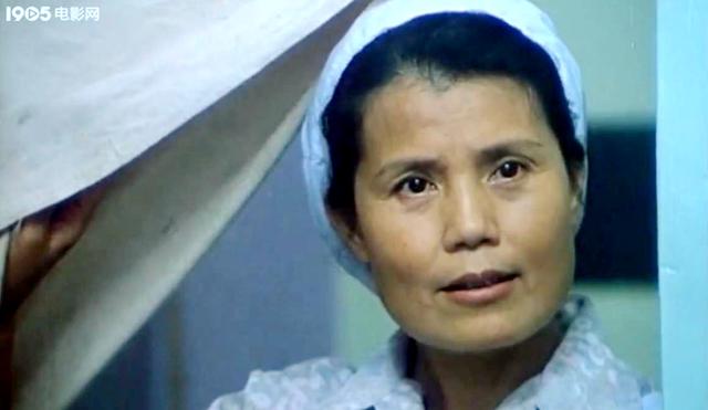 八十年代演员赵静画面(难忘街上流行红裙子)(11)