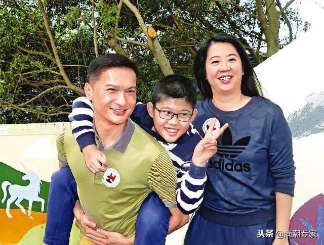 TVB商战巅峰创世纪18年后主演现状(TVB商战巅峰创世纪18年后主演现状)(8)