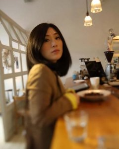 ​抗癌女孩唐恬，患癌11年，一首孤勇者令陈奕迅翻红，她如今怎样了