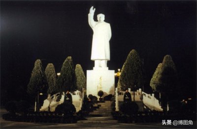 河南南街村：世界闻名的“共产主义红色社区”，近30年前是什么样