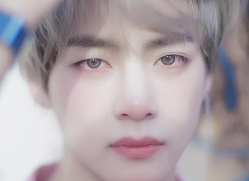 院里种2棵软枣猕猴桃果树，结果率更高，果子甘甜可口