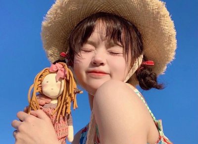 农村大爷相中城里大妈,生活费全出还给零花钱:你是我的小宝贝