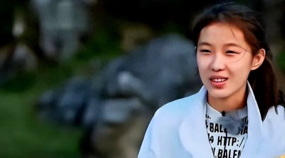 16岁还靠人喂饭,被称第一“巨婴”刘思琦,如今却成了父母的骄傲