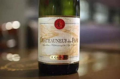 2011红酒排行榜(世界最贵红酒排行榜前十名)