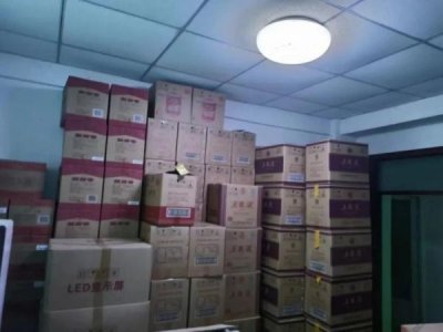 河南原阳警方一举捣毁生产、仓储假酒窝点,涉案70余万元!